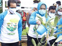 Wali Kota Tangsel Airin Rachmi Resmikan Kampung Mantap Betul