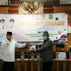 Tangsel Raih Juara 1 Keterbukaan Informasi Publik di Banten