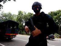 Pandemi di Jakarta Tinggi, Polisi Bubarkan Aksi Massa 1812