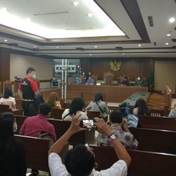 OJK Ogah Cabut Batasan Usaha Kresna Life, Takut Skema Ponzi