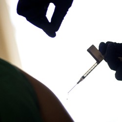 Vaksin Covid-19 Ini Diklaim Mampu Lawan Varian Omicron