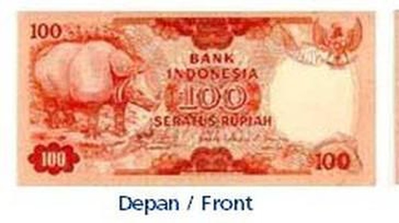 Uang Rp 100 Tahun Emisi 1977 gambar badak bercula satu. (dok. bi.go.id)