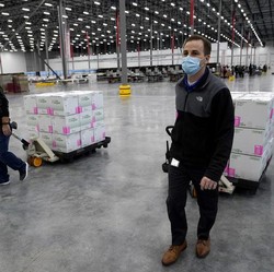 Dapat Restu BPOM AS, Vaksin Moderna Siap Didistribusikan