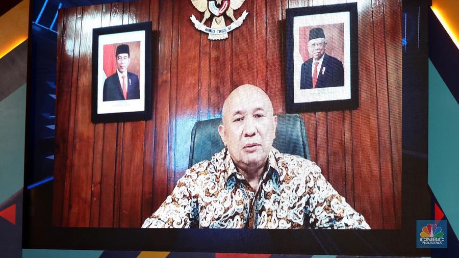 Menteri Koperasi dan Usaha Kecil Menengah Teten Masduki dalam acara Vocational Outlook 2020 dengan tema  