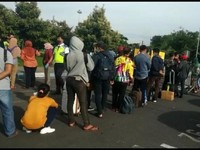 Setelah di Soetta, Bandara Juanda Heboh Kerumunan, Ada Apa?
