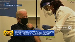Joe Biden Disuntik Vaksin Covid-19