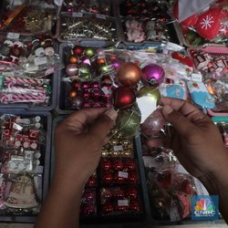 Pesan Telkomsel Buat yang Jalan-Jalan Natal dan Tahun Baru
