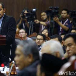 Istana: Wamenkumham Eddy Hiariej Kirim Surat Resign ke Jokowi