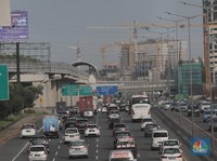 Aturan Mobil di Jakarta: Kendaraan 10 Tahun Dilarang Masuk!