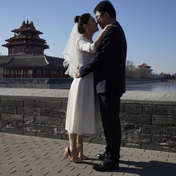 Begini Ramainya Kondangan di Beijing Saat Covid-19 Melonjak