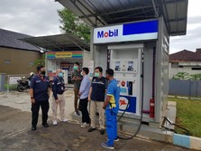 Kepala BPH Migas Inspeksi SPBU Mini Exxonmobil di Jabar
