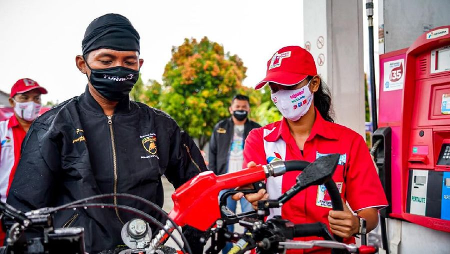 Konsumsi pertamax turbo dan pertamax melonjak saat libur natal dan tahun baru 2021. (Dok: Pertamina)