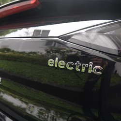 RI Produksi Baterai EV, Harga Mobil Listrik Bisa Turun!