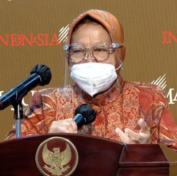 Berani Disumpah, Risma: Saya Tidak Pernah Niat Blusukan!