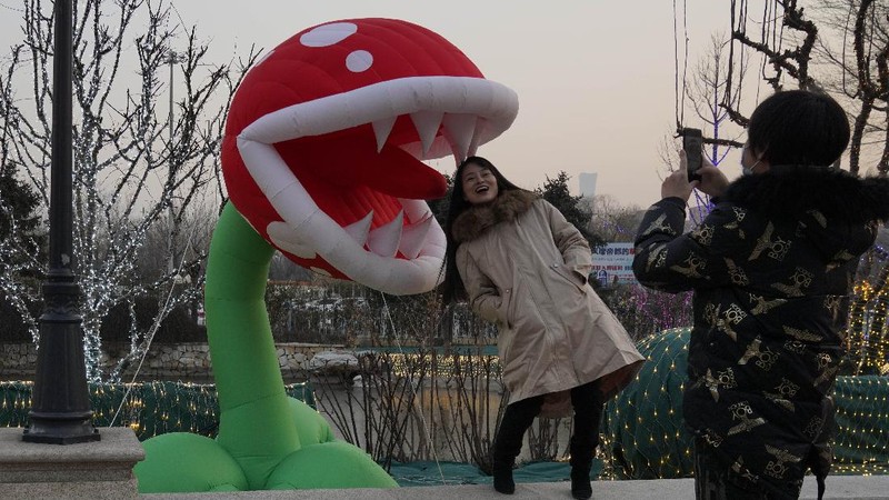 Beijing lockdown distrik karena covid meledak. (AP/Mark Schiefelbein)