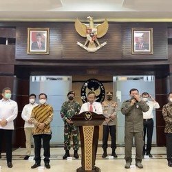 Breaking News! Pemerintah Resmi Larang Aktivitas FPI