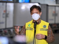 Menkes BGS: Jika Tak Demam & Sesak, Isolasi Mandiri Saja