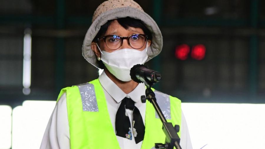 Menteri Luar Negeri Retno Marsudi. saat Konfrensi Pers Kedatangan Vaksin Covid-19 Tahap 2, Bandara Soekarno Hatta, 31 Desember 2020.  (Biro Pers Sekretariat Presiden/Muchlis Jr)
