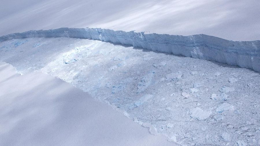In this recent handout photo provided by the Ministry of Defense on Wednesday, Dec. 23, 2020 fragments break off from one of the largest recorded icebergs, called the A68a, floating near the island of South Georgia in the South Atlantic. (Corporal Phil Dye/Ministry of Defence via AP)