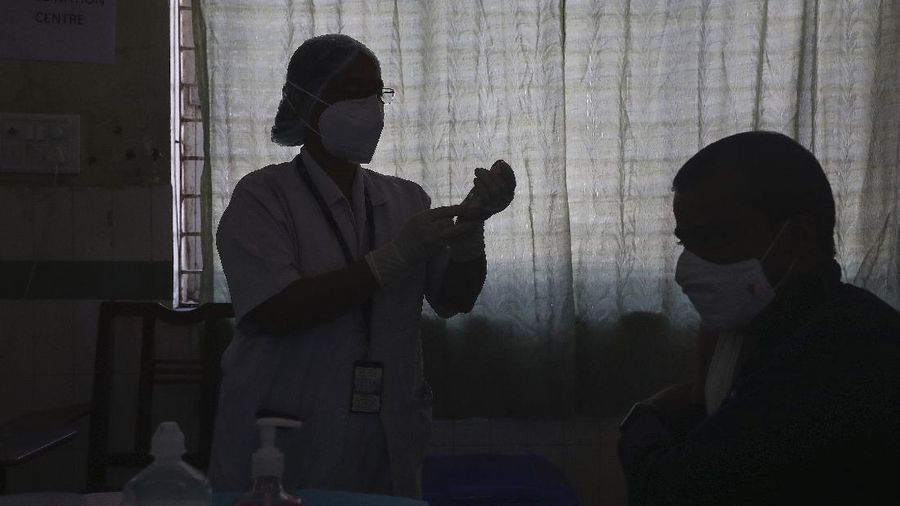Latihan Nasional Jelang Program Vaksinasi Corona Massal di India