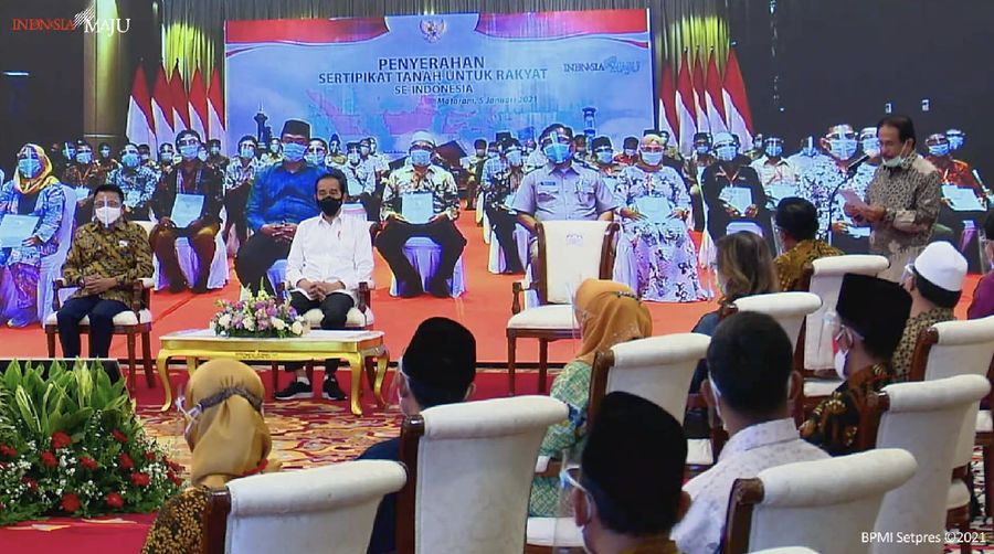 Penyerahan Sertipikat Tanah Untuk Rakyat Se-Indonesia, Istana Negara, 5 Januari 2021 (Tangakapan Layar Youtube)