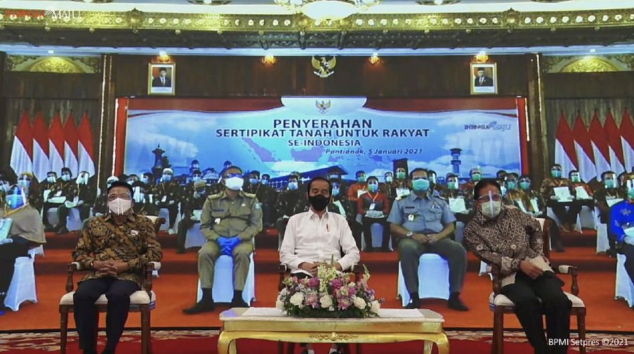 Penyerahan Sertipikat Tanah Untuk Rakyat Se-Indonesia, Istana Negara, 5 Januari 2021 (Tangakapan Layar Youtube)