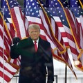 Maaf Bro! Meski Trump Dimakzulkan, AS Belum Ganti Presiden