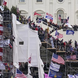 China Komentari Massa Trump yang Serbu Capitol Hill AS