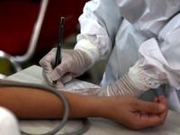Usai Vaksin kok Masih Bisa Terpapar Covid-19? Ini Kata Dokter