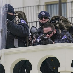 Demo Rusuh Massa Trump Makan Korban, 1 Orang Tewas di Capitol
