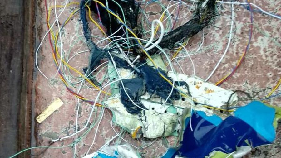 Sejumlah benda jatuh di laut sekitar perairan pulau lancang dan pulau laki  (Ist Basarnas)