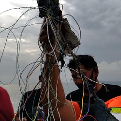 Tim SAR Temukan Puing Alumunium & Kabel di Kepulauan Seribu