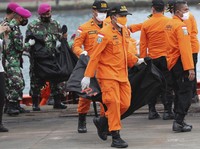 Potret Kantong Serpihan Pesawat & Body Part Korban Sriwijaya