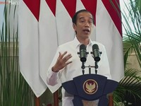Pak Jokowi, Usai Suntik Vaksin Sinovac Jangan Langsung Pulang