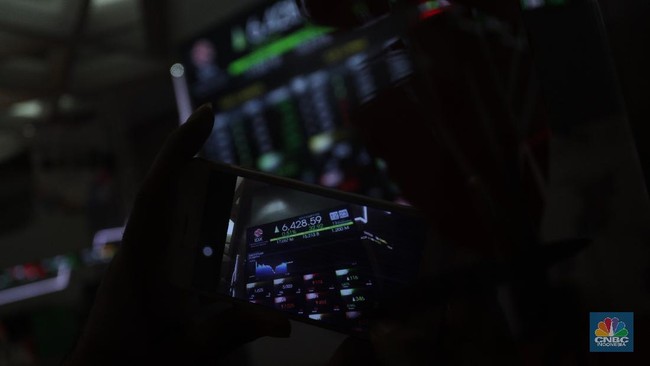 Daftar Saham Masuk Radar Jual Asing, BBCA Masih Langganan