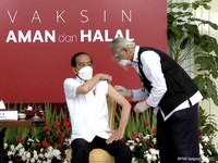 Suntik Vaksin Presiden, Dr Abdul: Pertamanya Agak Gemeteran