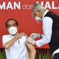 Disuntik Vaksin Sinovac, Jokowi : Nggak Terasa!