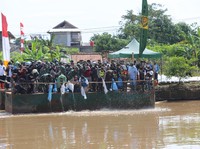 Citarum Menuju Jernih, Bank bjb Sebarkan Benih Ikan