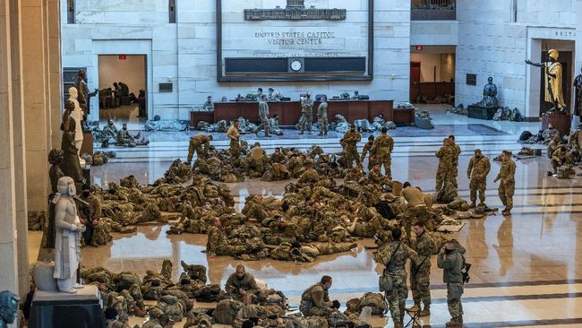 Trump Makin Gila! Usai Ibu Kota, Tentara Sipil Serbu Chicago-Baltimore