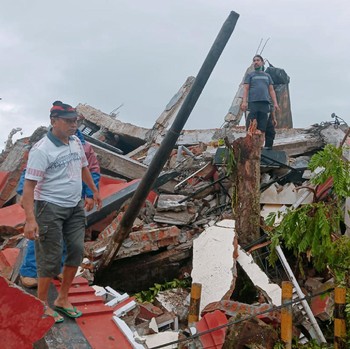 Ratusan Rumah Hingga Gedung Rusak Gegara Gempa Sulawesi Barat