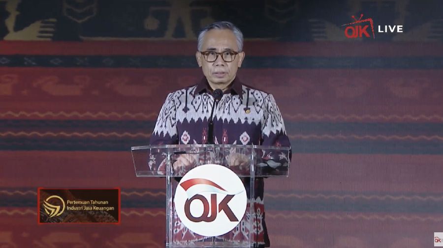 Ketua Dewan Komisioner OJK Wimboh Santoso dalam Pertemuan Tahunan Industri Jasa Keuangan 2021. (Tangkapan Layar Youtube Jasa Keuangan)