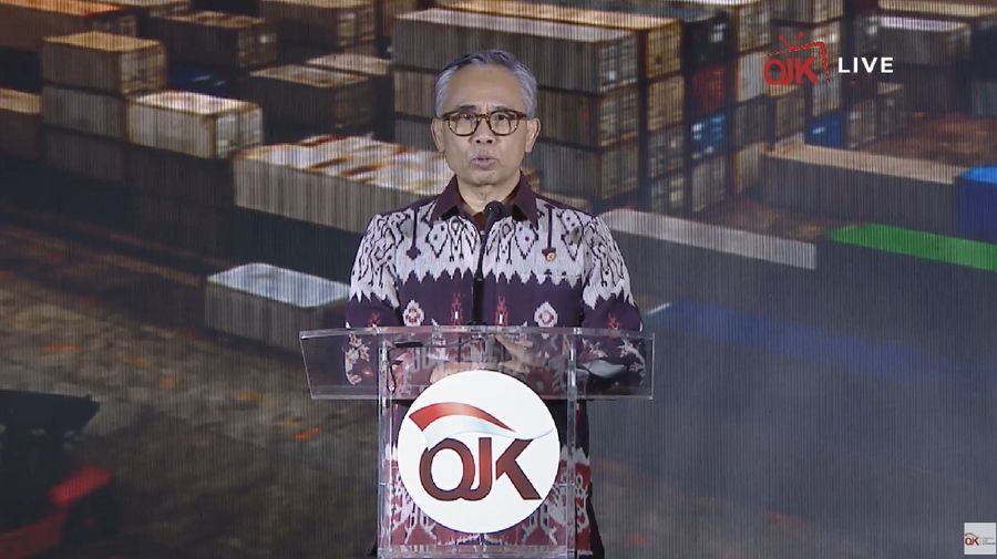Ketua Dewan Komisioner OJK Wimboh Santoso dalam Pertemuan Tahunan Industri Jasa Keuangan 2021. (Tangkapan Layar Youtube Jasa Keuangan)