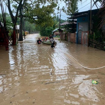 Banjir dan Tanah Longsor di Manado, 5 Orang Meninggal Dunia