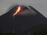 8 Kali Guguran Lava Pijar, Status Gunung Merapi Masih Siaga