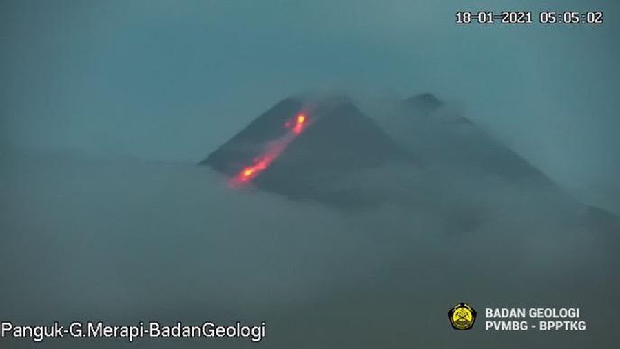 Gunung Merapi kembali keluarkan awan panas guguran sejauh 1.000 meter. (Dok: BNPB)