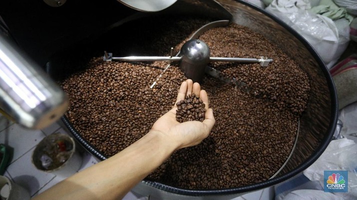 Ilustrasi Kopi. (CNBC Indonesia/Andrean Kristianto)