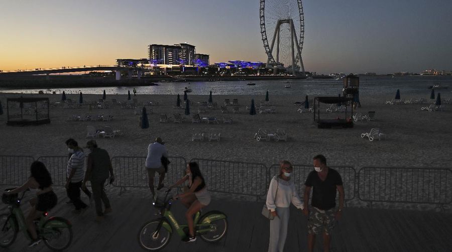 Suasana Dubai ditengah pandemi Covid-19. (AP/Kamran Jebreili)