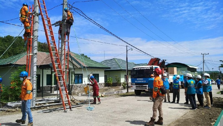 97% gardu listrik terdampak gempa di Mamuju dan Majene, Sulawesi Barat sudah menyala. (Dok: PLN)