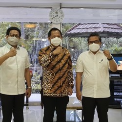 Menteri Jokowi Mulai Divaksinasi Covid: Tito Hingga Gus Halim