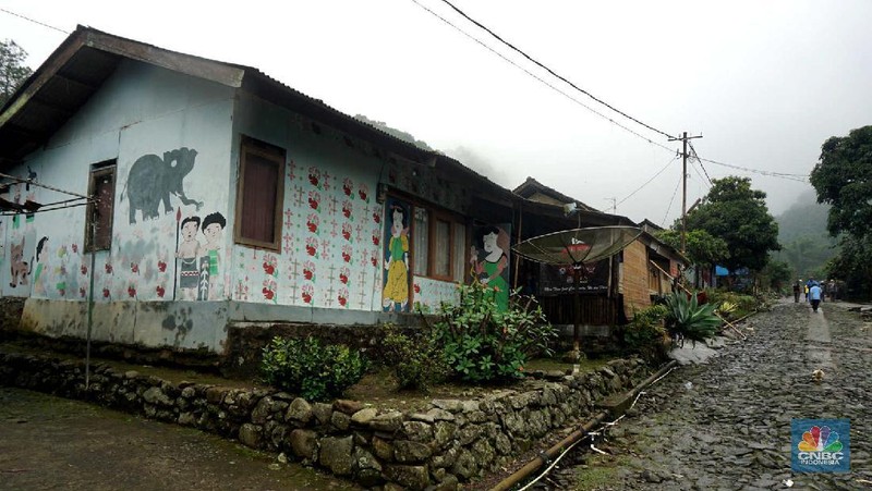 Lokasi wisata yang terdampak banjir bandang di puncak Bogor. (CNBC Indonesia/Muhammad Sabki)